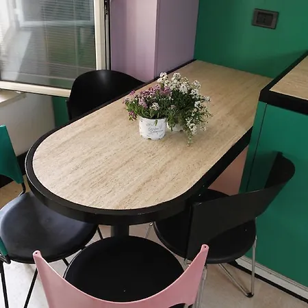 Flatinrome Monteverde Apartman *